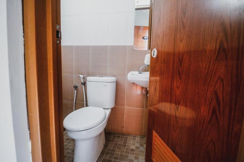 Reddoorz Plus Near Semanggi Jakarta Kamer foto