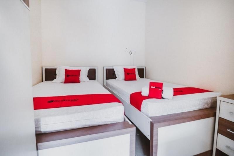 Reddoorz Plus Near Semanggi Jakarta Kamer foto